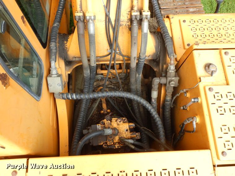 image for item HP9589 Hyundai Robex 210LC-7  excavator