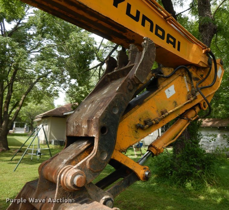 image for item HP9589 Hyundai Robex 210LC-7  excavator