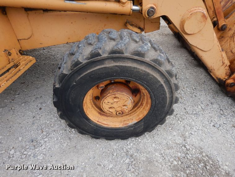 image for item HP9591 1994 John Deere 310D  backhoe