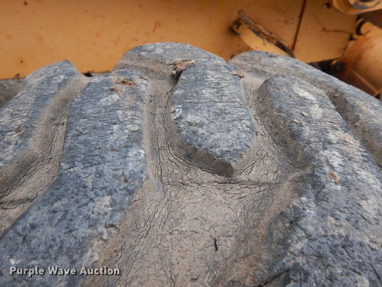 image for item HP9591 1994 John Deere 310D  backhoe