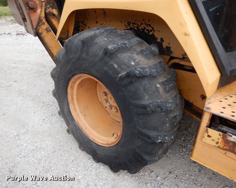 image for item HP9591 1994 John Deere 310D  backhoe