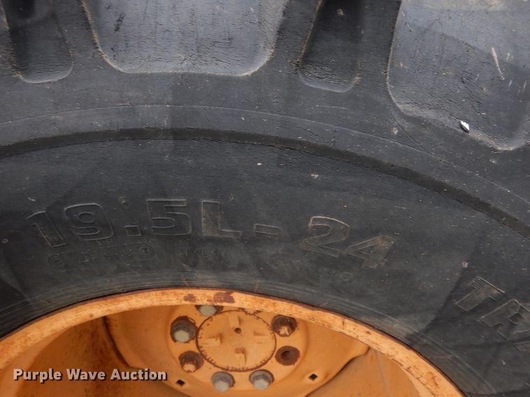 image for item HP9591 1994 John Deere 310D  backhoe