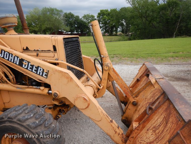 image for item HP9591 1994 John Deere 310D  backhoe