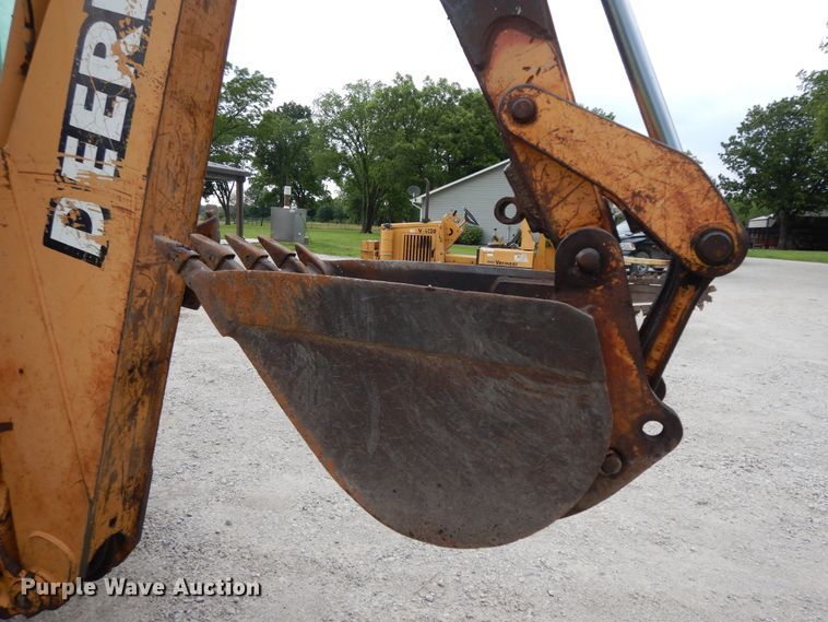 image for item HP9591 1994 John Deere 310D  backhoe