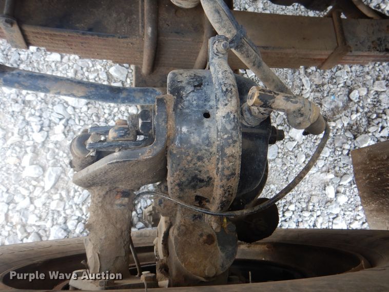 image for item HT9319 2011 International 7600  vacuum truck