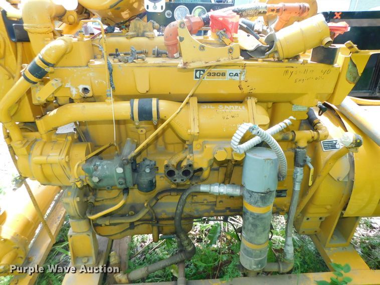 image for item HX9386 1977 Caterpillar  generator