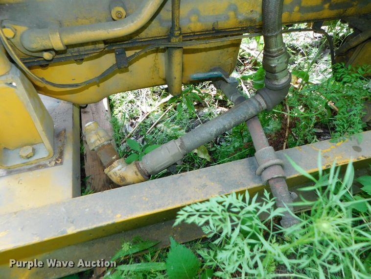 image for item HX9386 1977 Caterpillar  generator