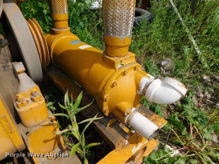 image for item HX9386 1977 Caterpillar  generator
