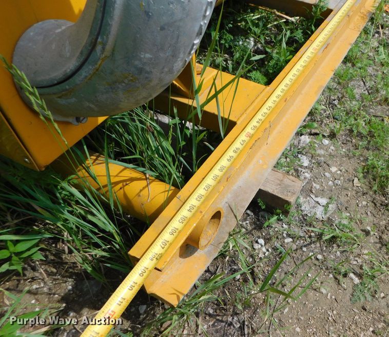 image for item HX9386 1977 Caterpillar  generator