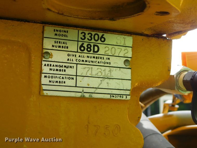 image for item HX9386 1977 Caterpillar  generator