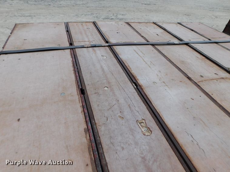 image for item HX9387 Approximately 118 concrete wall forms