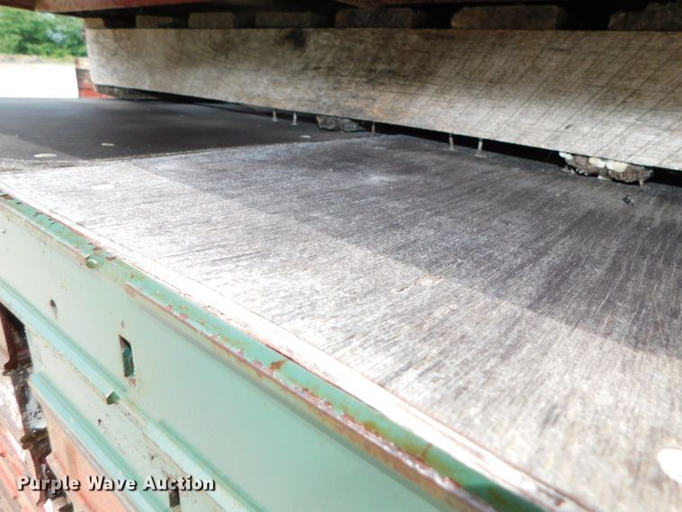 image for item HX9390 Approximately 120 concrete wall forms