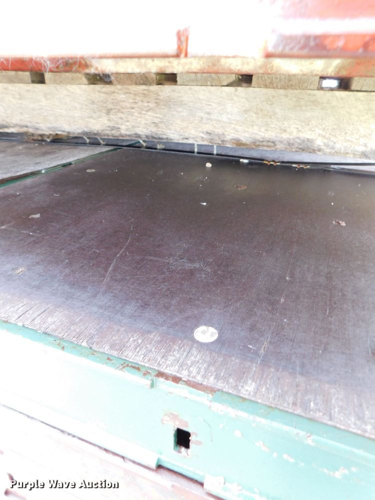 image for item HX9390 Approximately 120 concrete wall forms