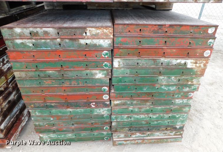 image for item HX9393 Approximately 109 concrete wall forms