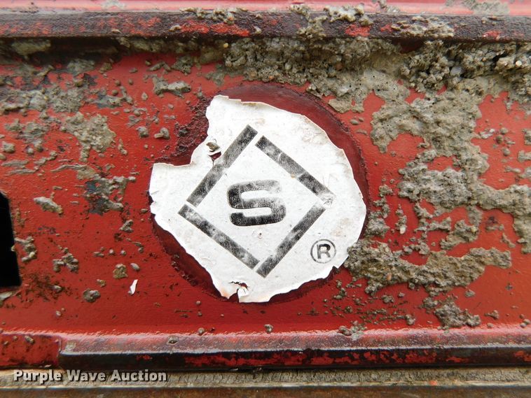 image for item HX9393 Approximately 109 concrete wall forms