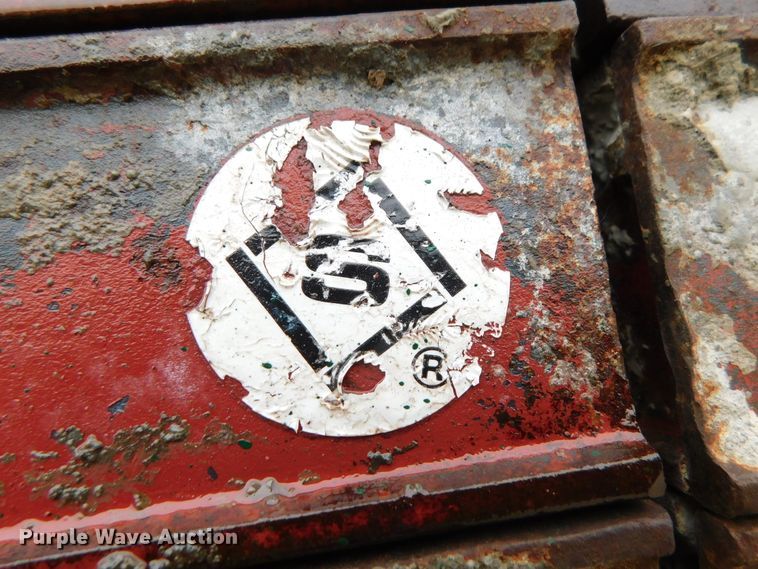 image for item HX9394 Approximately 120 concrete wall forms