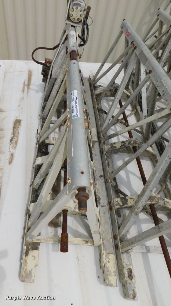 image for item HX9402 Morrison  screed