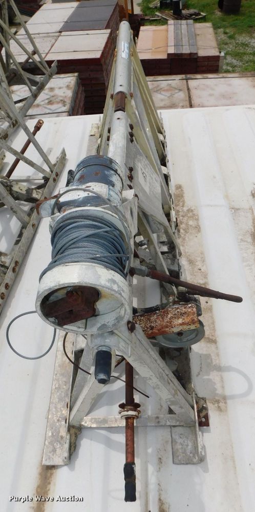 image for item HX9402 Morrison  screed