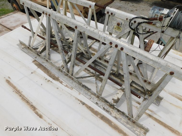 image for item HX9402 Morrison  screed