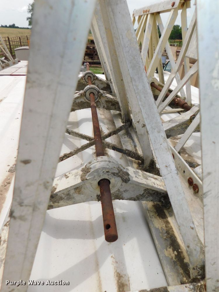 image for item HX9402 Morrison  screed