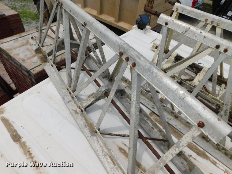 image for item HX9402 Morrison  screed