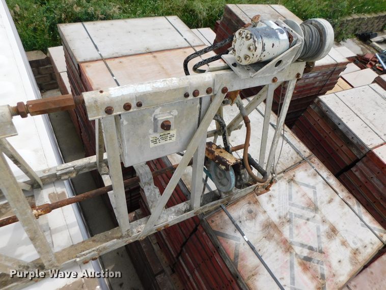 image for item HX9402 Morrison  screed