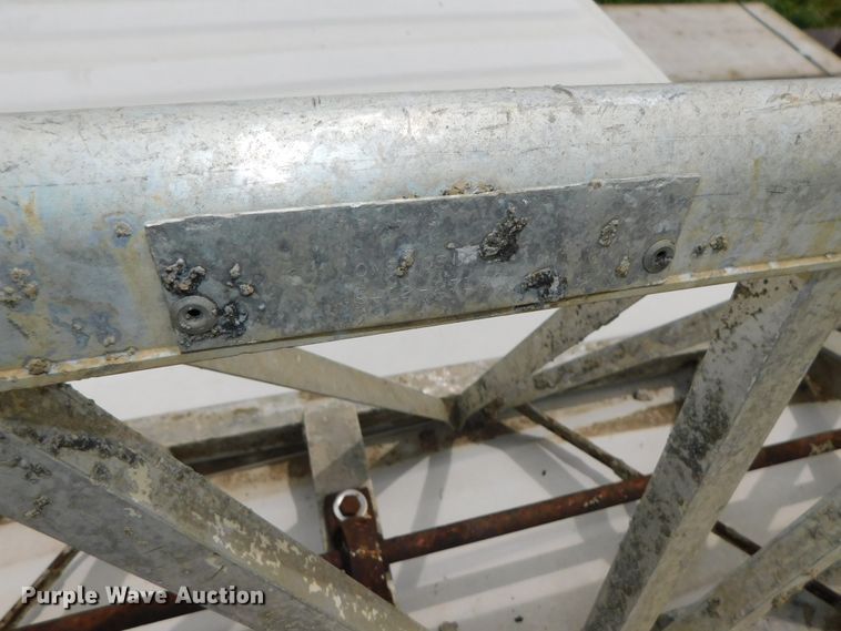 image for item HX9402 Morrison  screed