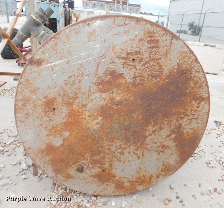 image for item HX9416 Tanks