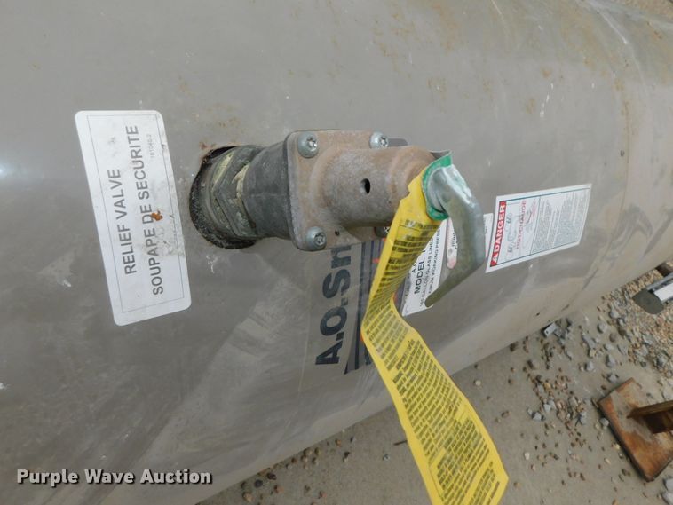 image for item HX9416 Tanks