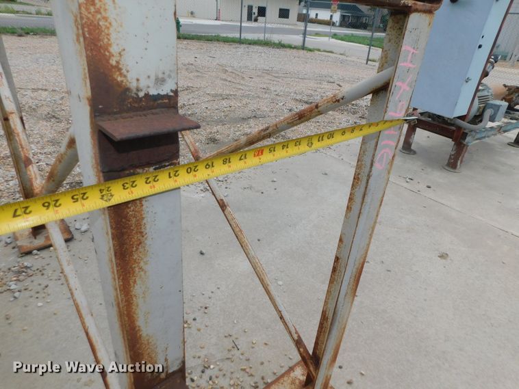 image for item HX9416 Tanks