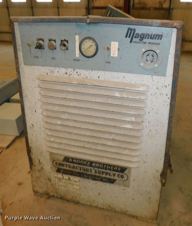 image for item HX9426 Atlas Copco Magnum 7-1/2  air compressor
