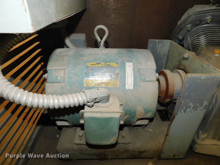 image for item HX9426 Atlas Copco Magnum 7-1/2  air compressor