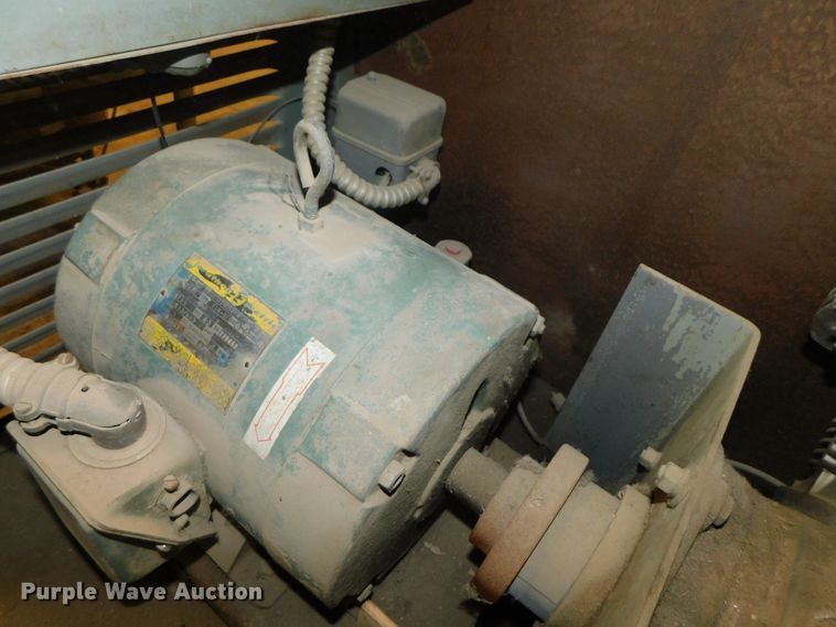 image for item HX9426 Atlas Copco Magnum 7-1/2  air compressor