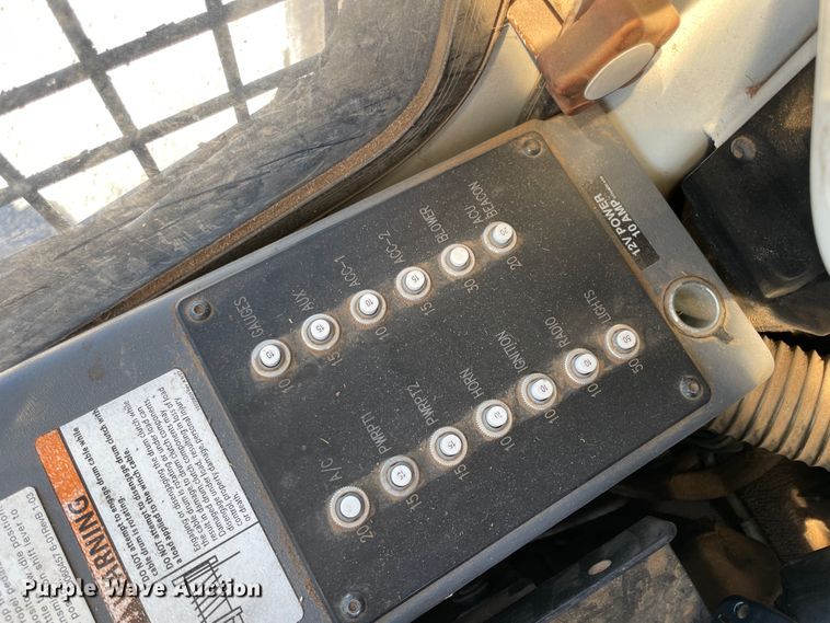 image for item IC9460 2009 Prentice Hydro-Ax 2764  mulcher