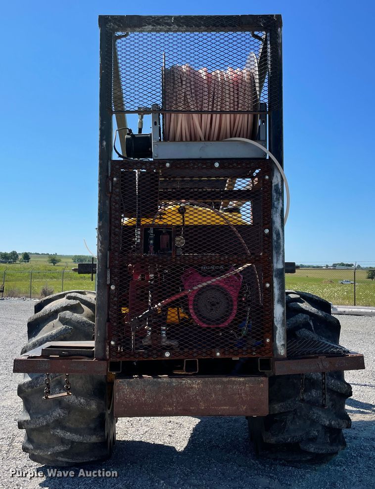 image for item IC9462 Caterpillar  skidder applicator