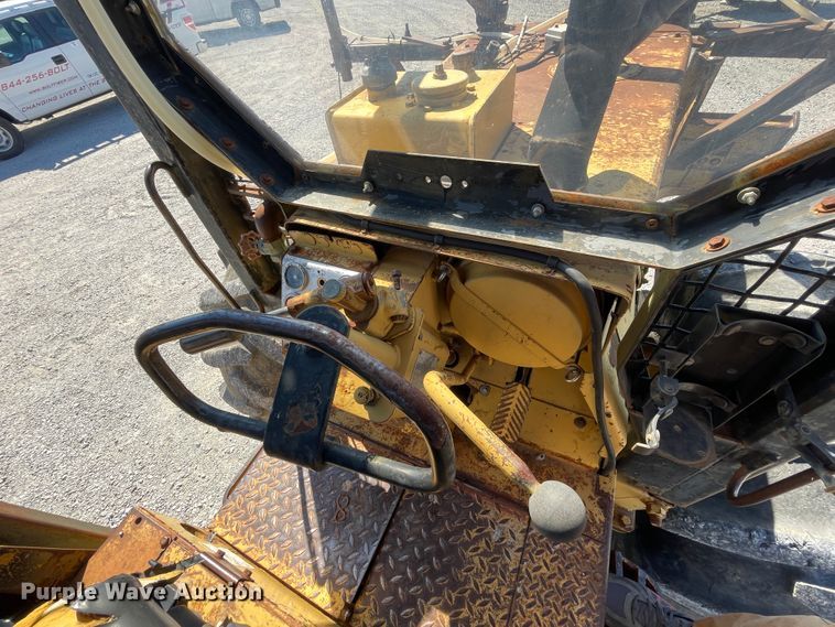 image for item IC9462 Caterpillar  skidder applicator