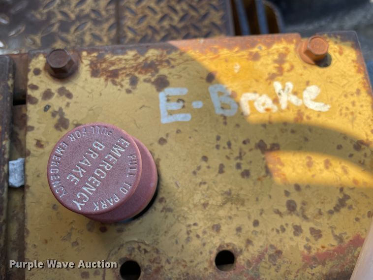 image for item IC9462 Caterpillar  skidder applicator