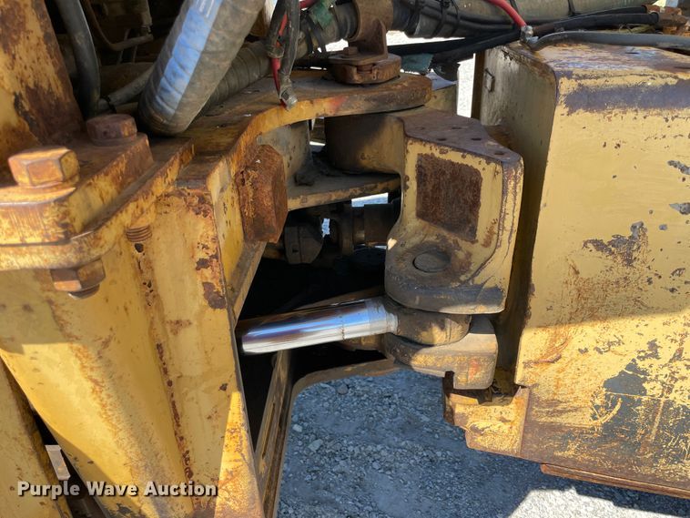 image for item IC9462 Caterpillar  skidder applicator