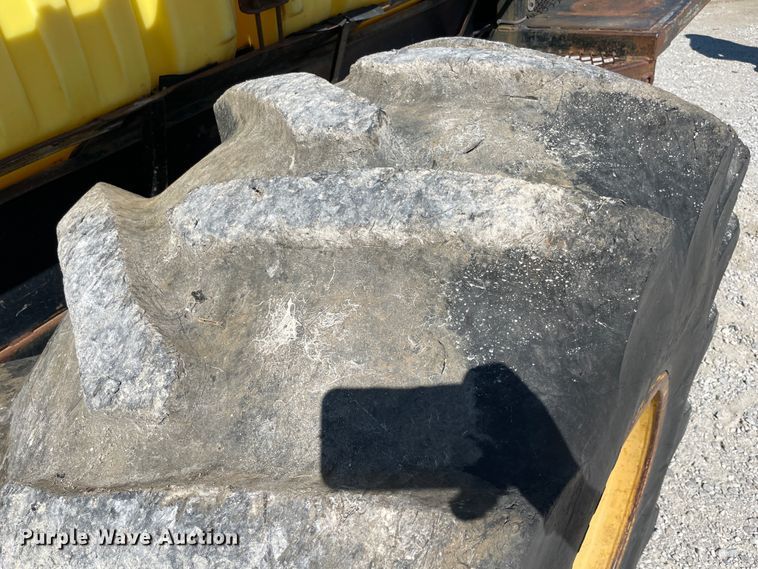 image for item IC9462 Caterpillar  skidder applicator