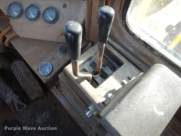 image for item ID9754 1989 Caterpillar 950E  wheel loader