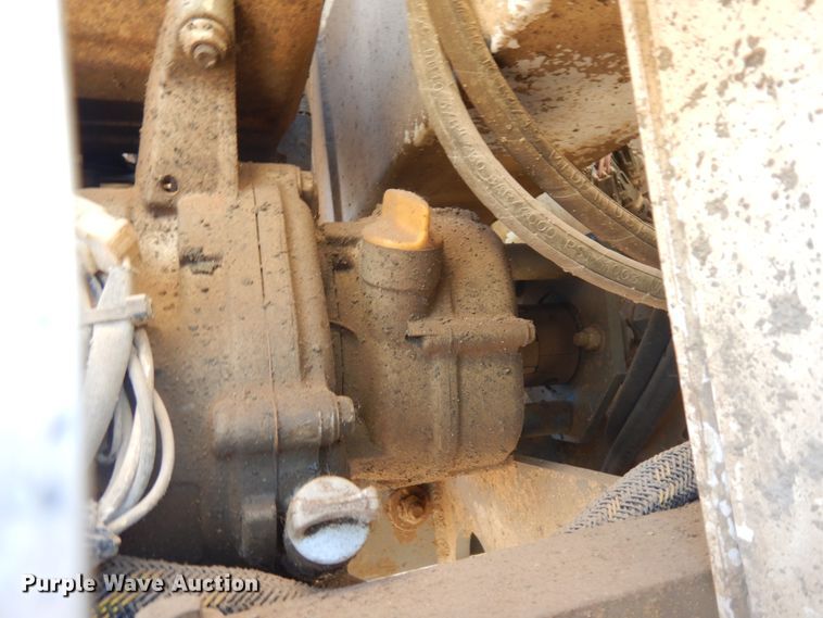 image for item ID9989 2003 Copperhead S-9210  screed