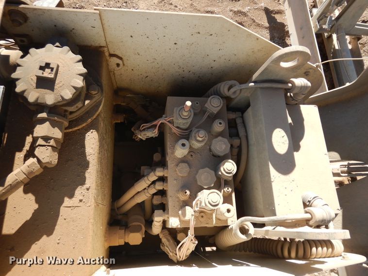 image for item ID9989 2003 Copperhead S-9210  screed