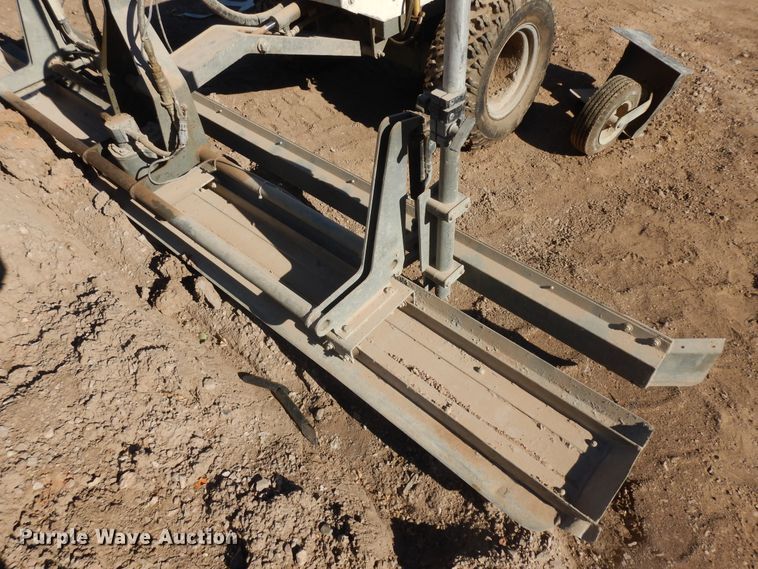 image for item ID9989 2003 Copperhead S-9210  screed