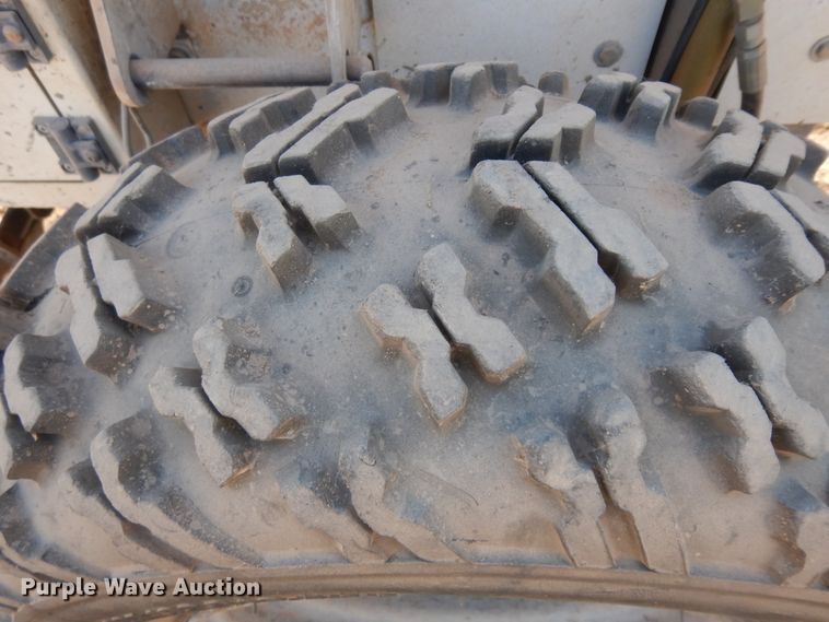 image for item ID9989 2003 Copperhead S-9210  screed