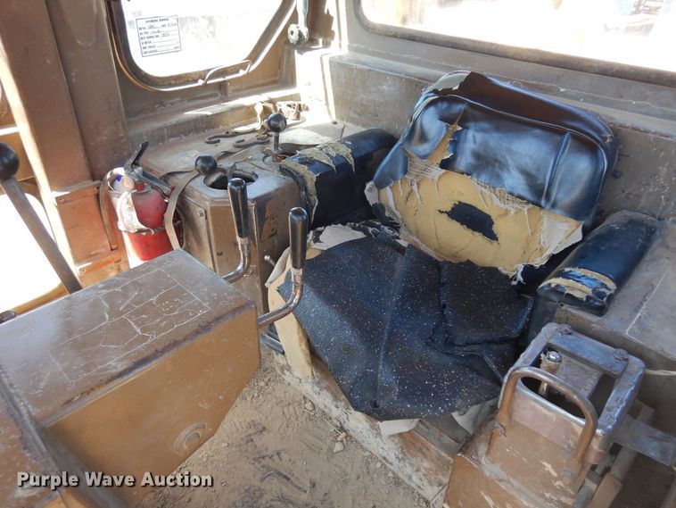 image for item ID9995 1977 Caterpillar D9H  dozer