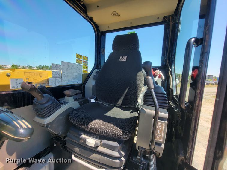 image for item IF9790 2016 Caterpillar 308E2 CR  mini excavator