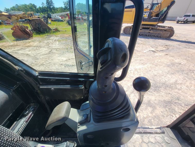 image for item IF9790 2016 Caterpillar 308E2 CR  mini excavator