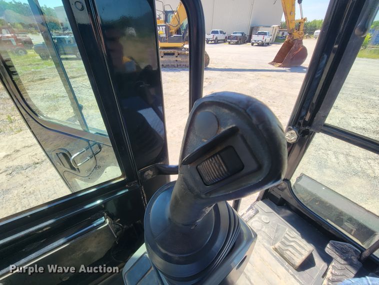 image for item IF9790 2016 Caterpillar 308E2 CR  mini excavator