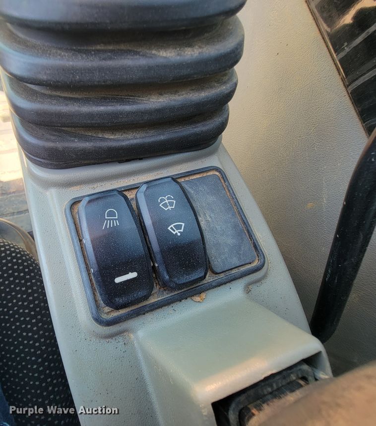 image for item IF9790 2016 Caterpillar 308E2 CR  mini excavator