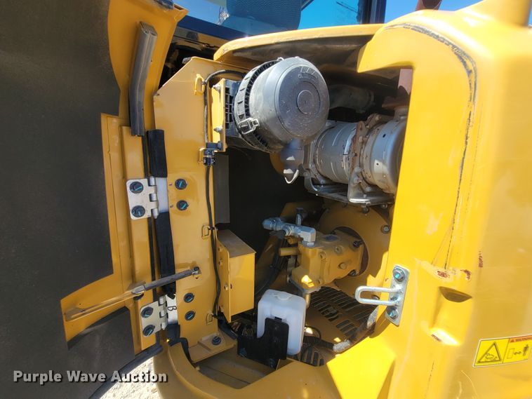 image for item IF9790 2016 Caterpillar 308E2 CR  mini excavator